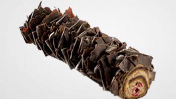 Bûche chocolat intense avec copeaux croquants "L'intemporelle"