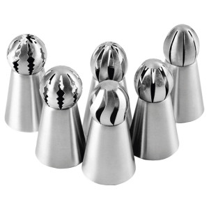 Ensemble de 6 douilles Russes bomb&eacute;es