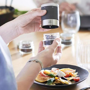 Moulin &agrave; poivre Maestro graphite U Select avec r&eacute;servoir interchangeable - Peugeot